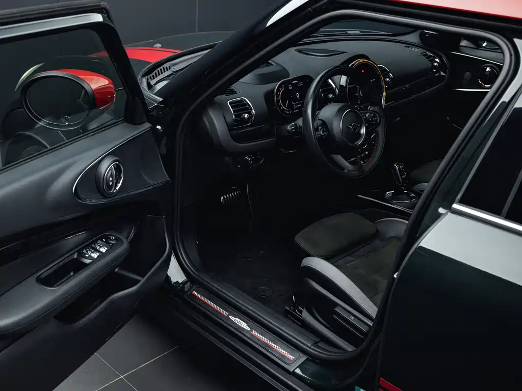MINI Mini JCW Clubman — миниатюра 15