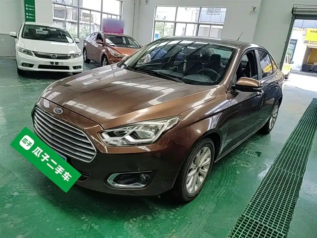 Ford Escort 2016