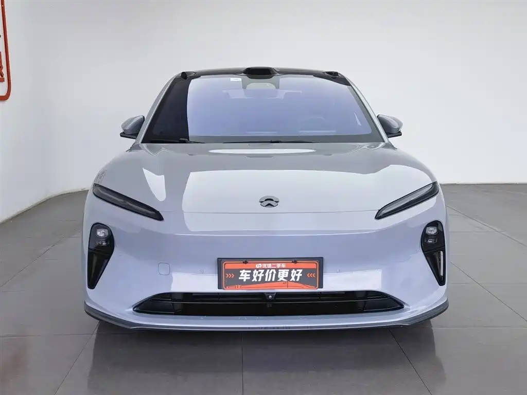 NIO NIO ET5