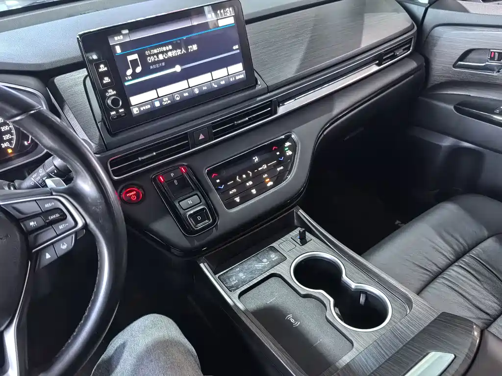 Honda Elysion — миниатюра 5