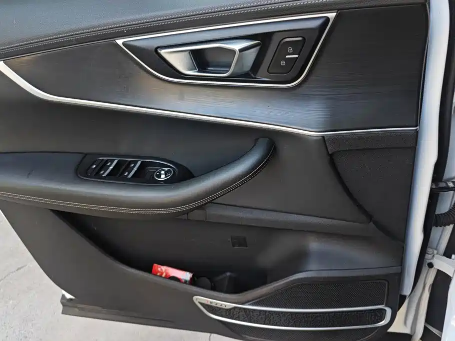 Chery Tiggo 8 — миниатюра 7