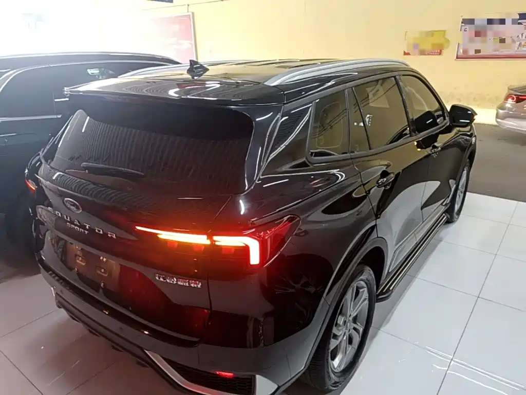Ford Equator Sport — миниатюра 7