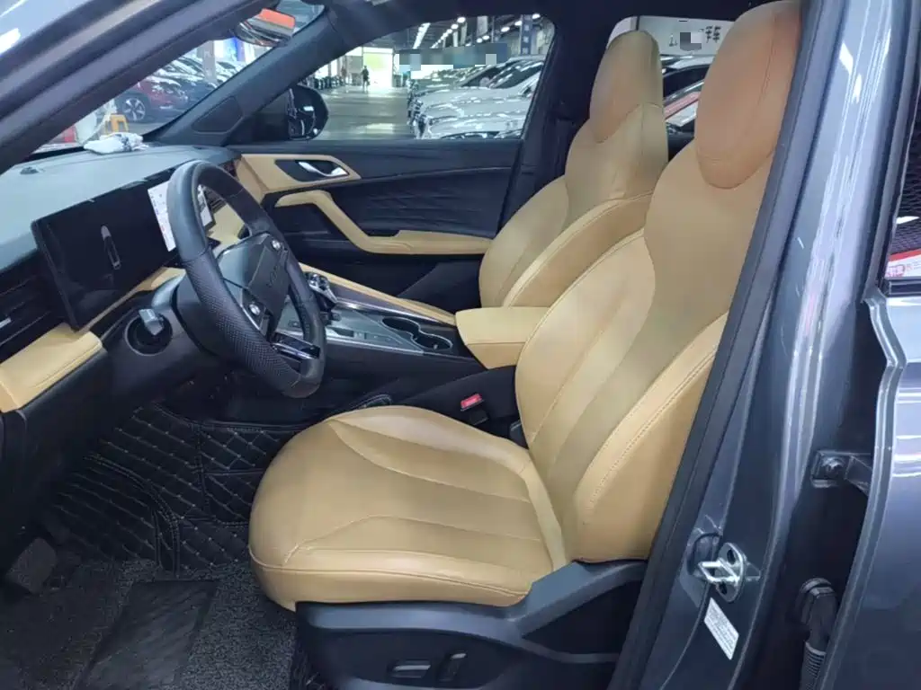 Roewe RX5 New Energy — миниатюра 15