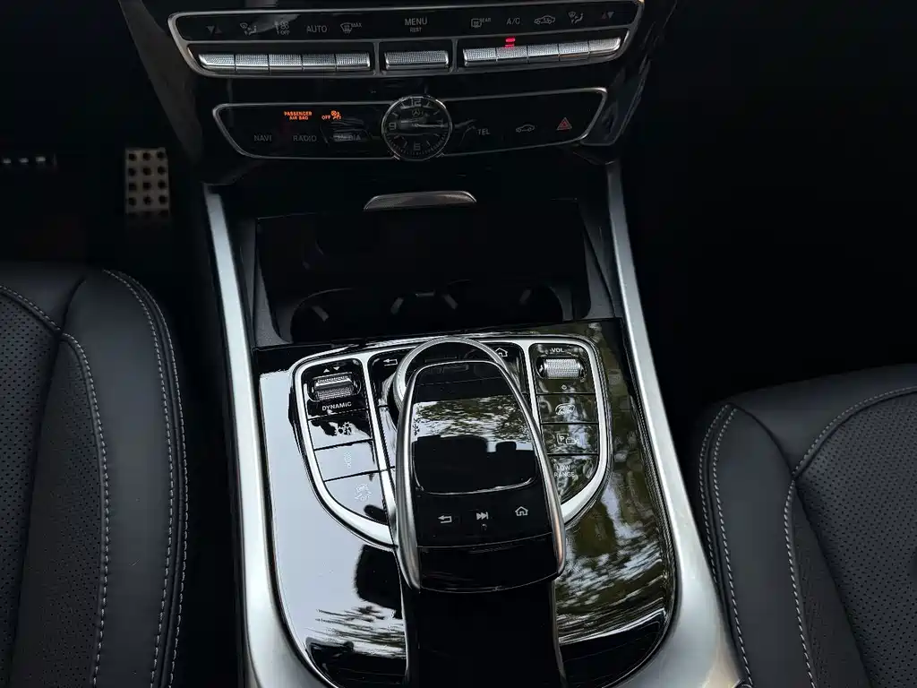 Mercedes-Benz G-Class — миниатюра 8