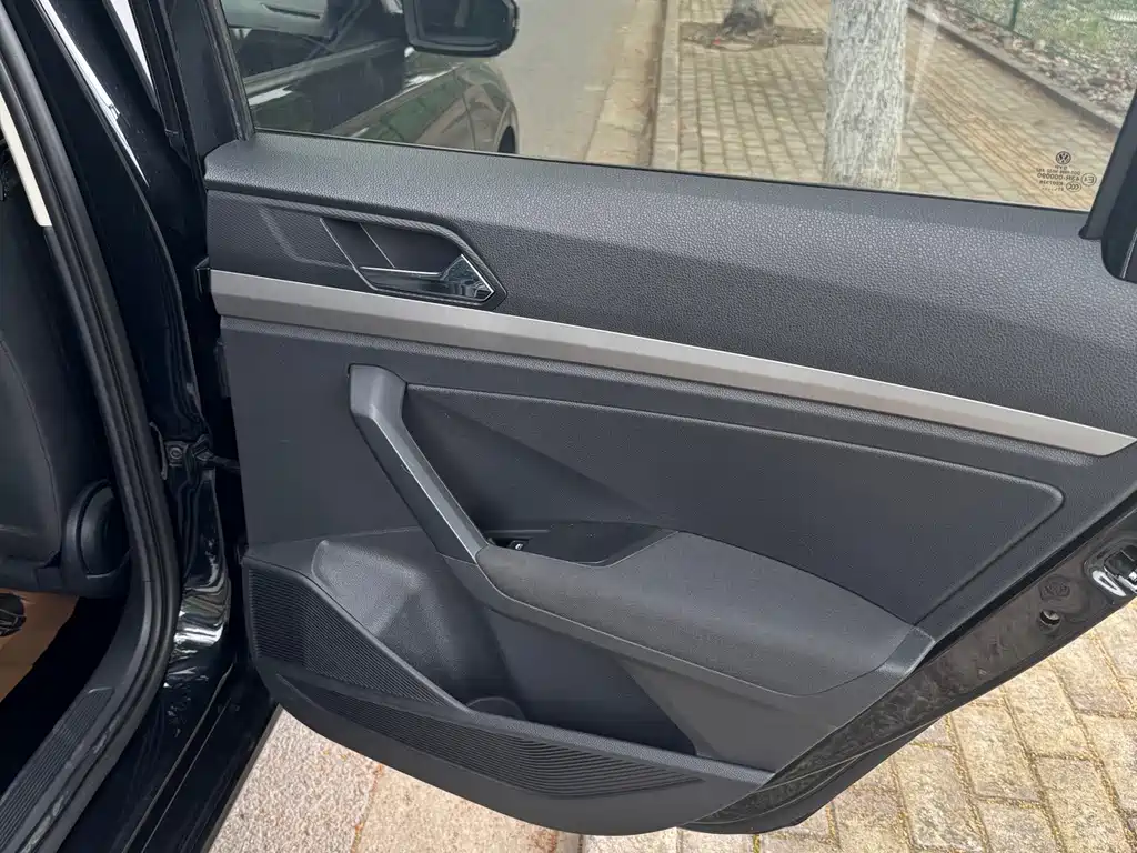 Volkswagen Lavida — миниатюра 11
