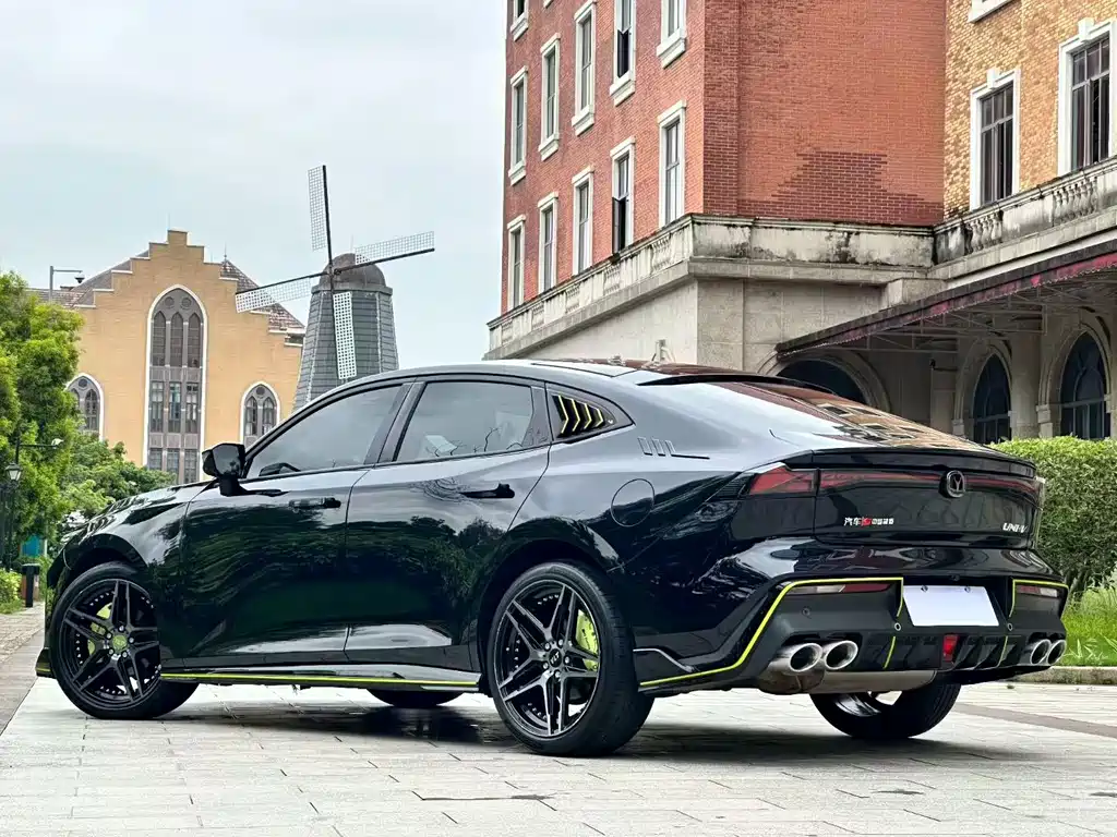 Changan UNI-V — миниатюра 7