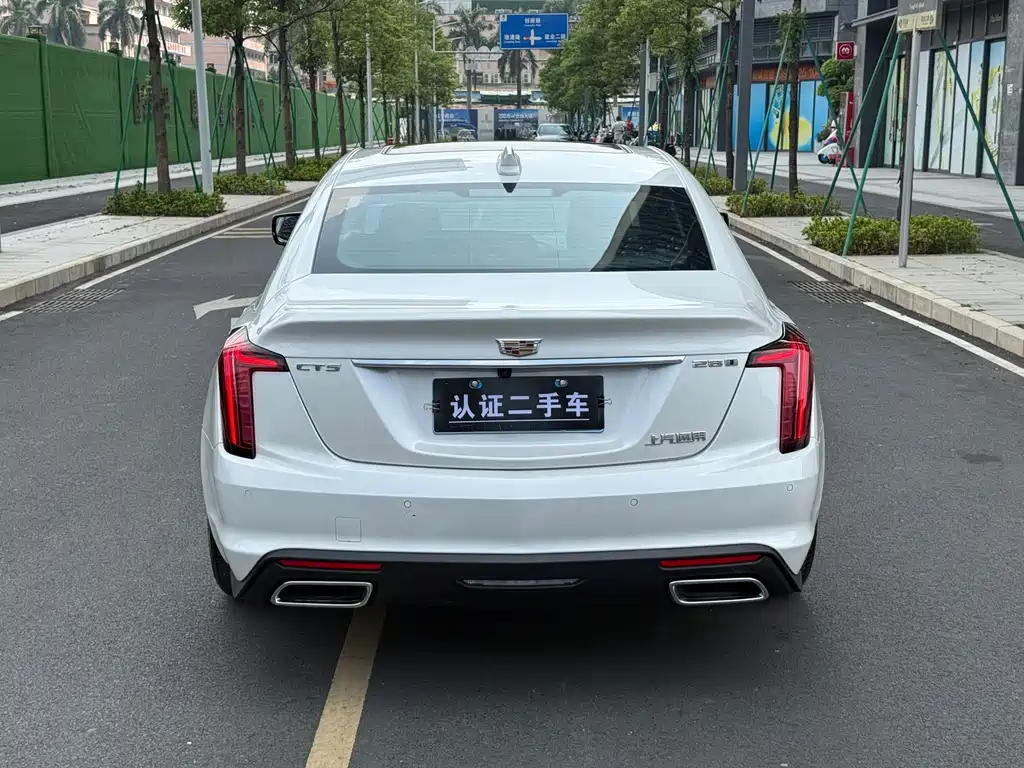 Cadillac CT5 — миниатюра 10