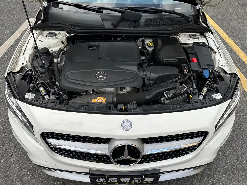 Mercedes-Benz GLA — миниатюра 9