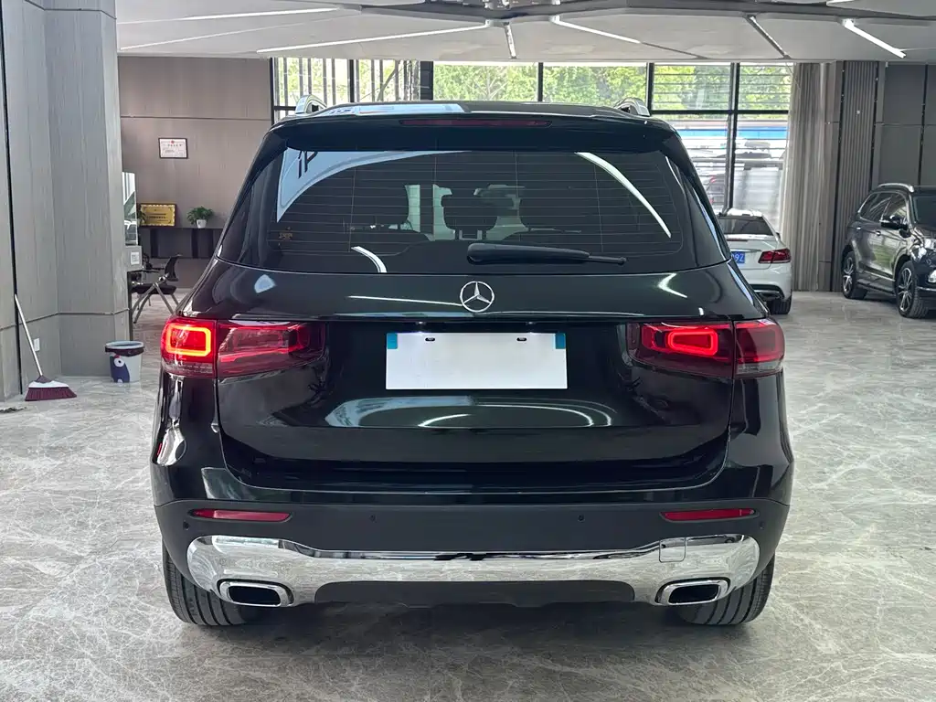 Mercedes-Benz GLB 2023 GLB 220