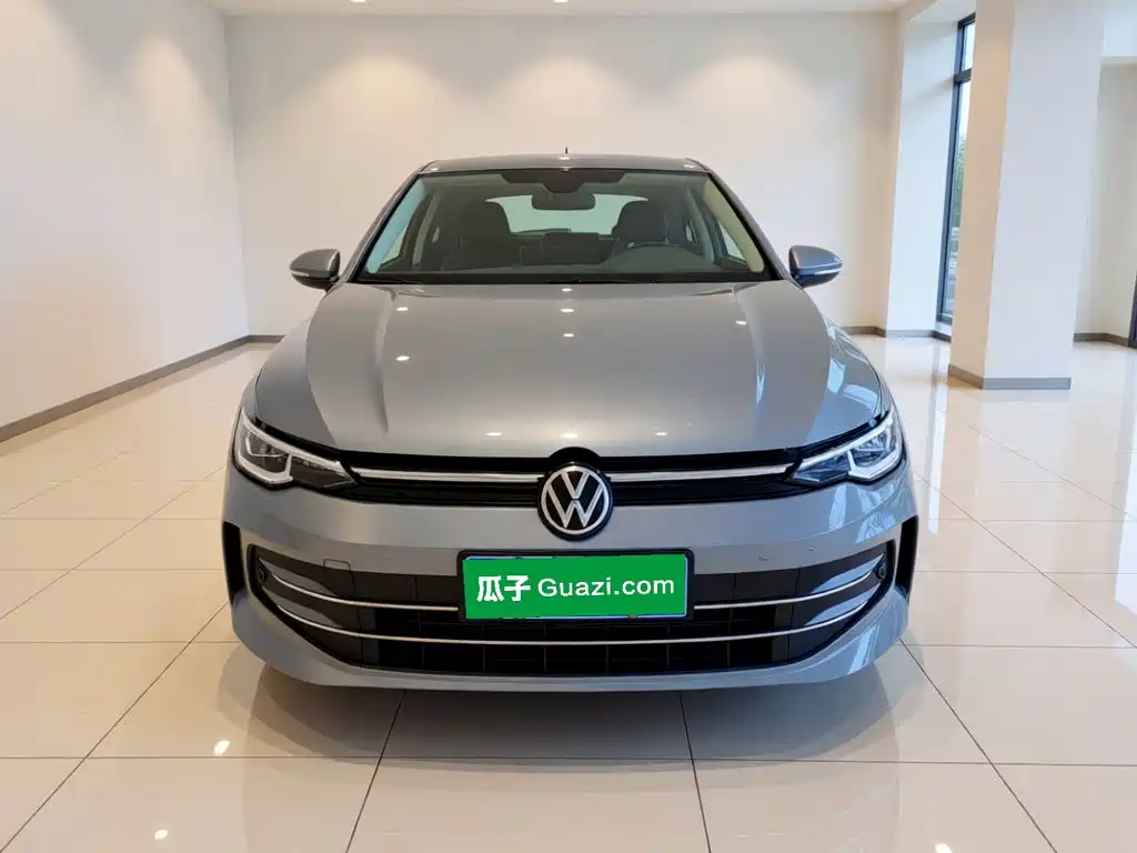 Volkswagen Golf — миниатюра 2