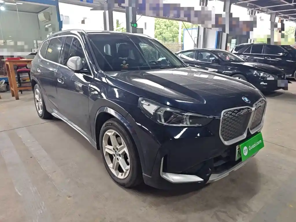 BMW iX1 — миниатюра 4