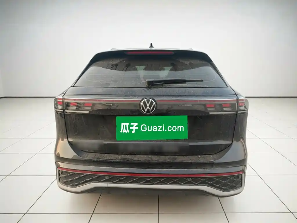 Volkswagen Tiguan L — миниатюра 5
