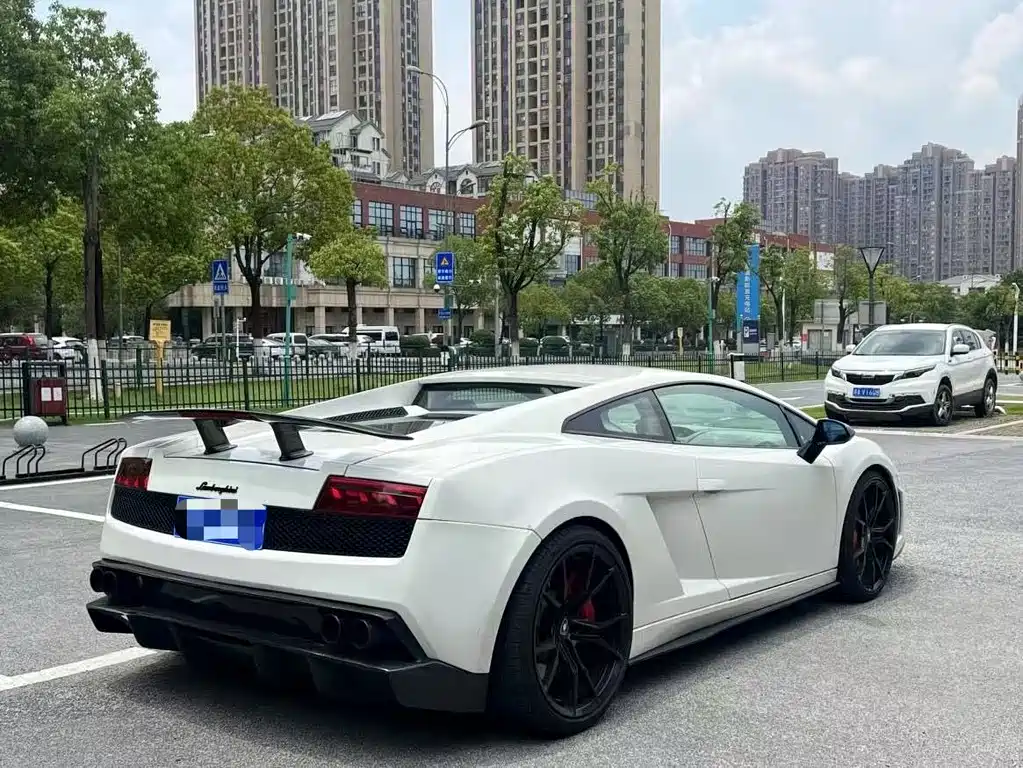 Lamborghini Gallardo 2012 LP 560-4 Gold Edition