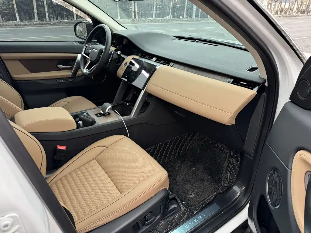 LAND ROVER DISCOVER SPORTS