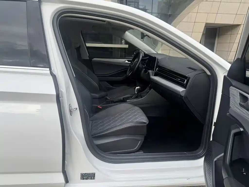 Volkswagen Sagitar — миниатюра 19