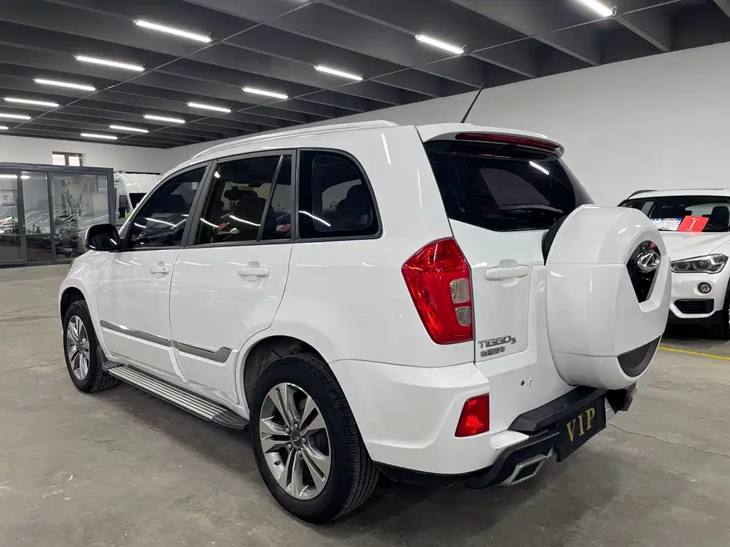 Chery Tiggo 3 3 2014 1.6L CVT