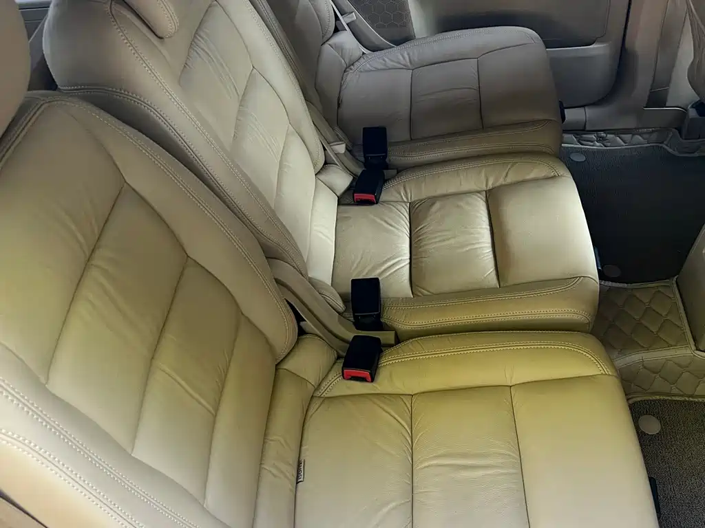 Volkswagen Touran — миниатюра 9