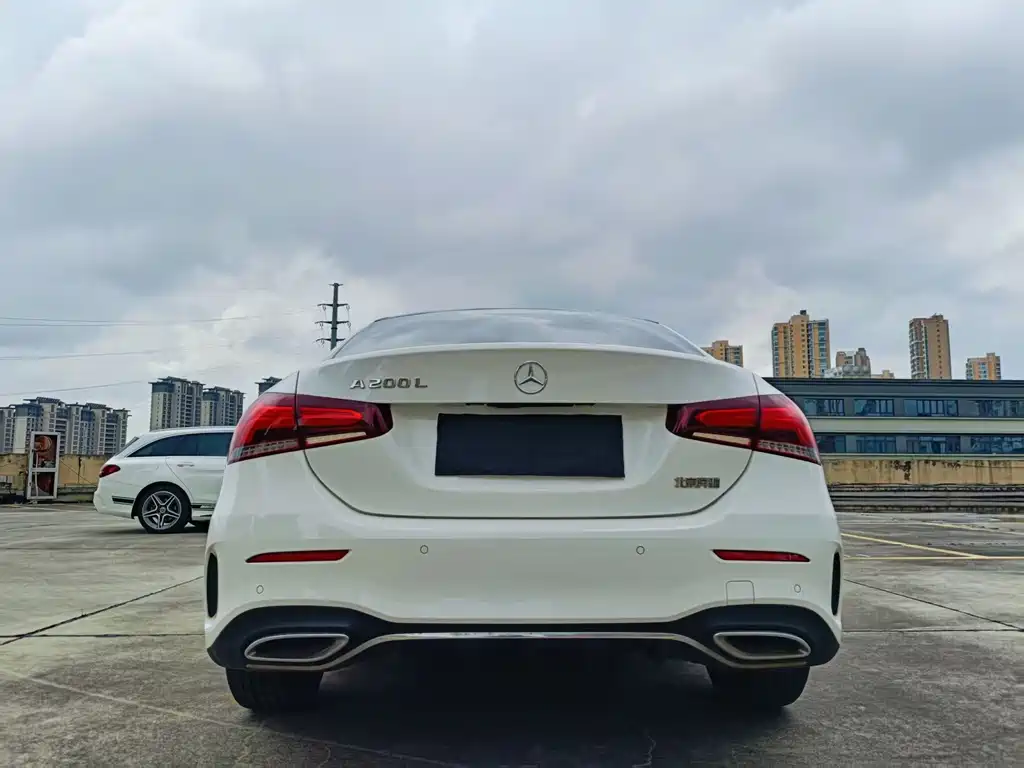 Mercedes-Benz A-Class — миниатюра 8