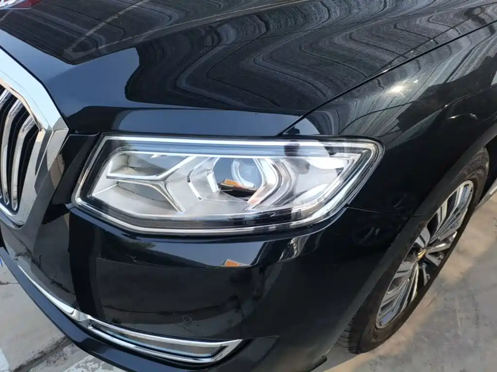 Hongqi Hongqi H7 — миниатюра 24