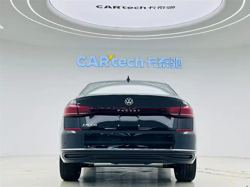 Volkswagen Passat 2026 330TSI Elite
