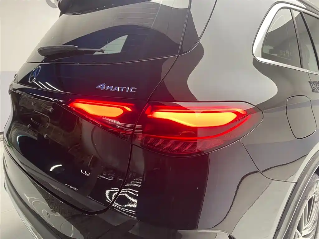 Mercedes-Benz GLC 2024 GLC 300 L 4MATIC 5 мест