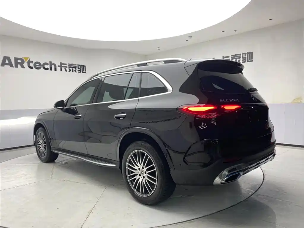 Mercedes-Benz GLC 2024 GLC 300 L 4MATIC 5 мест
