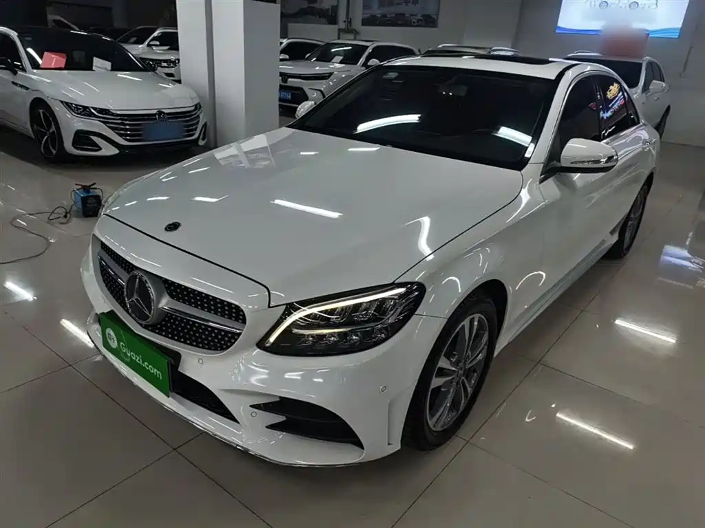 Mercedes-Benz C-Class 2019