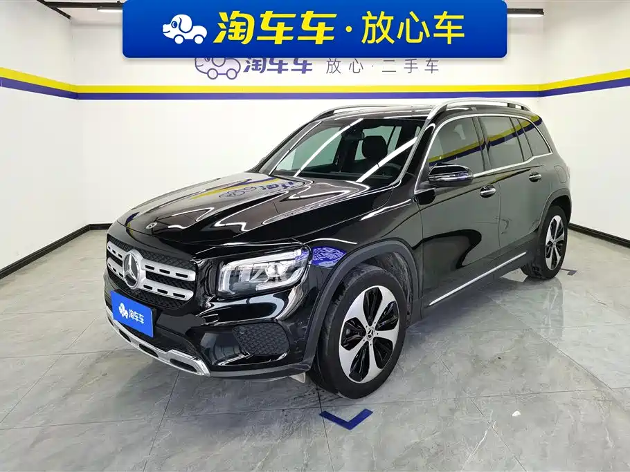 MERCEDES-BENZ GLB