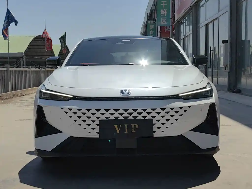 Changan UNI-V — миниатюра 2