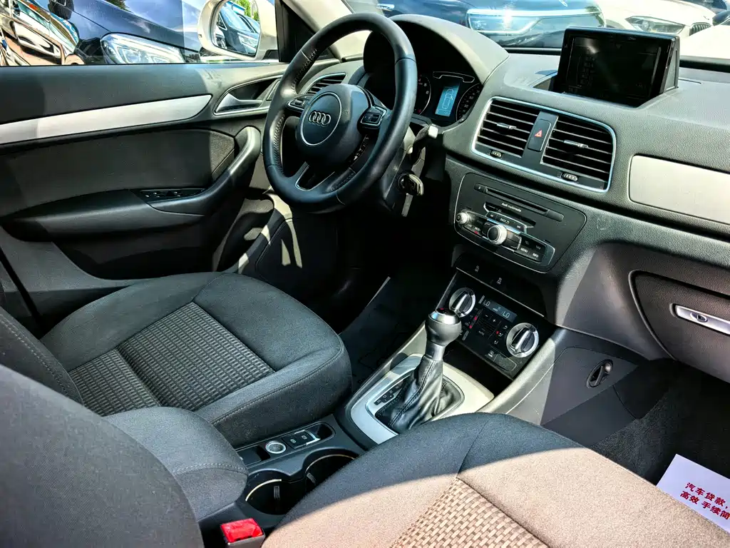 Audi Q3 — миниатюра 6