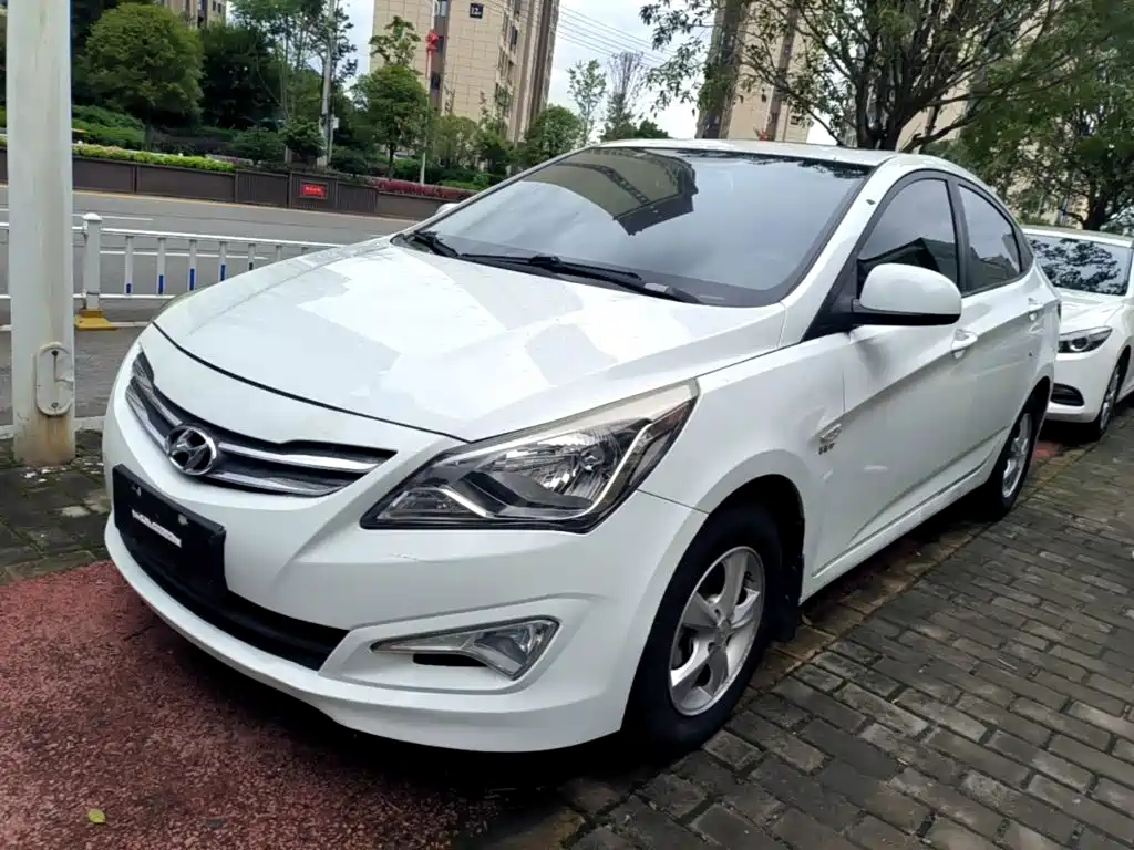 Hyundai Verna