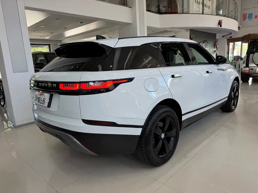 Land Rover Velar — миниатюра 11