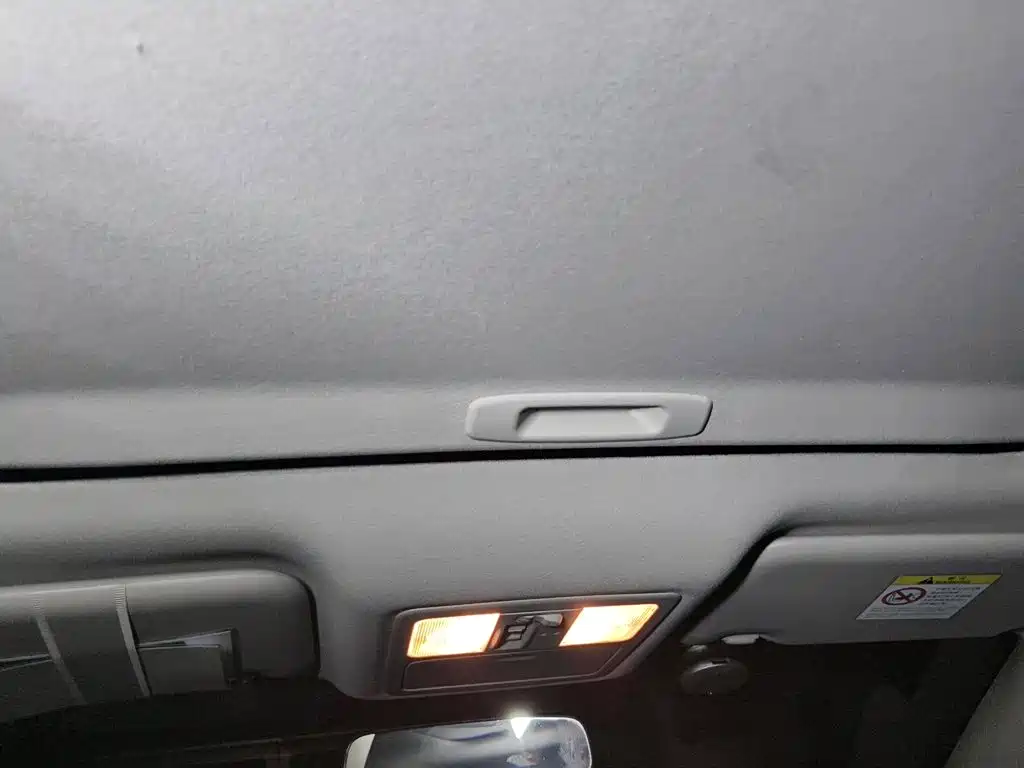 Nissan Bluebird — миниатюра 14