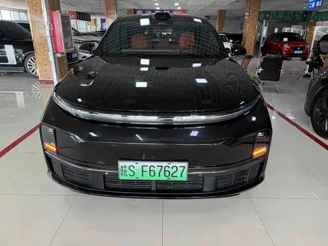 Li Auto L7