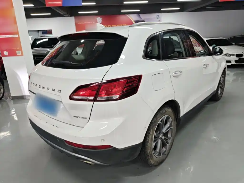 Borgward BX7 — миниатюра 7