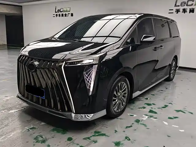 GAC Trumpchi 传祺M8