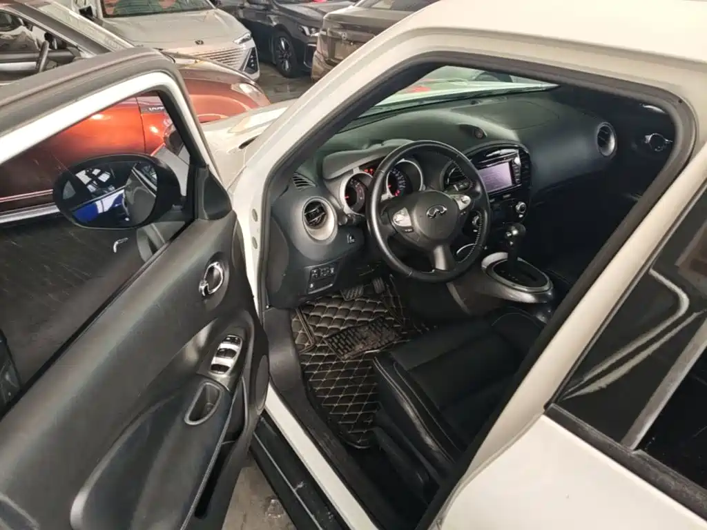 Infiniti ESQ — миниатюра 16