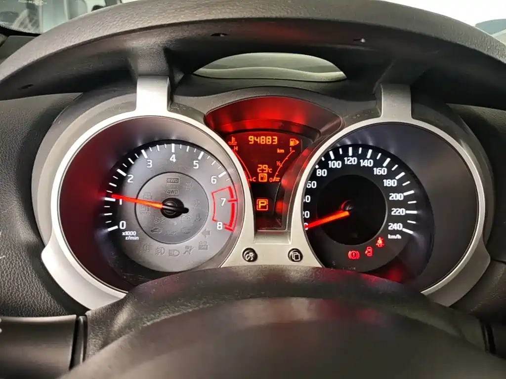 Infiniti ESQ — миниатюра 12