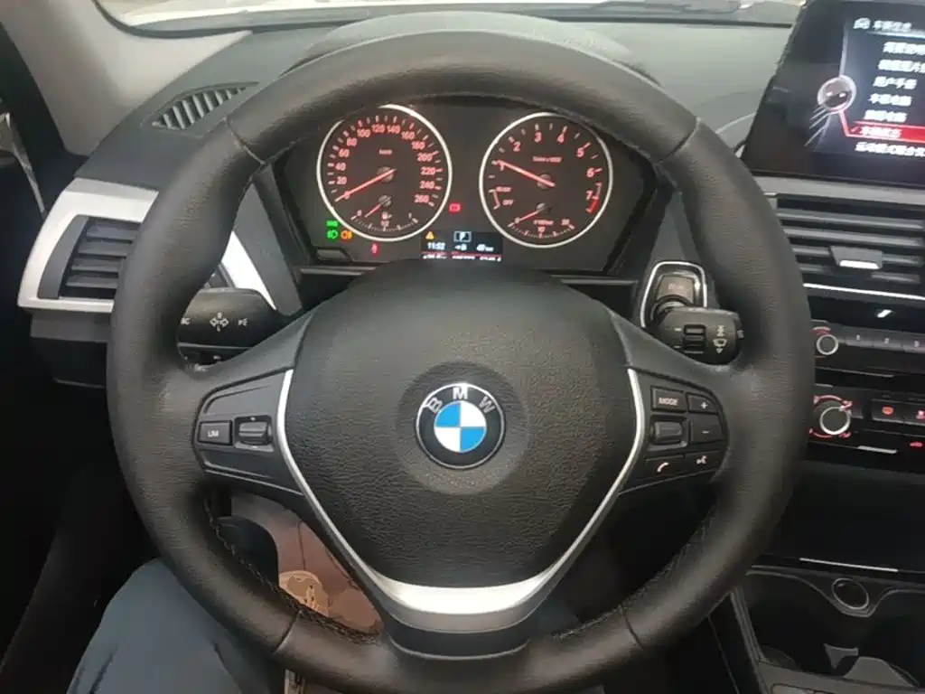 BMW 1 Series (Import) — миниатюра 11