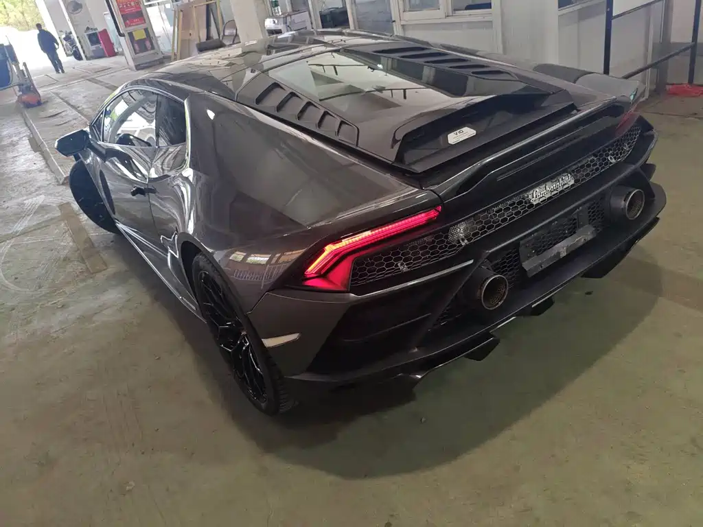 Lamborghini Huracán — миниатюра 10