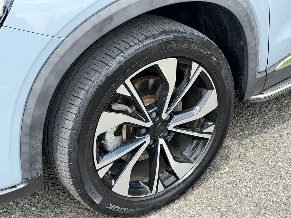 Geely Xingyue S — миниатюра 13