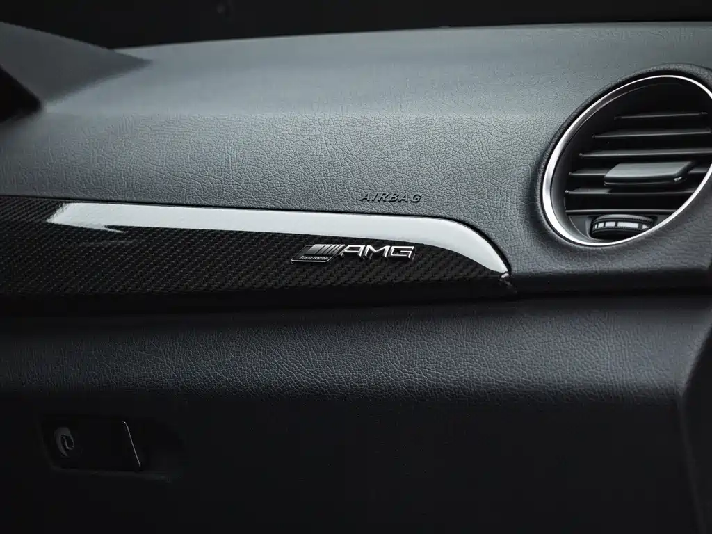 Mercedes-Benz C-Class AMG — миниатюра 11