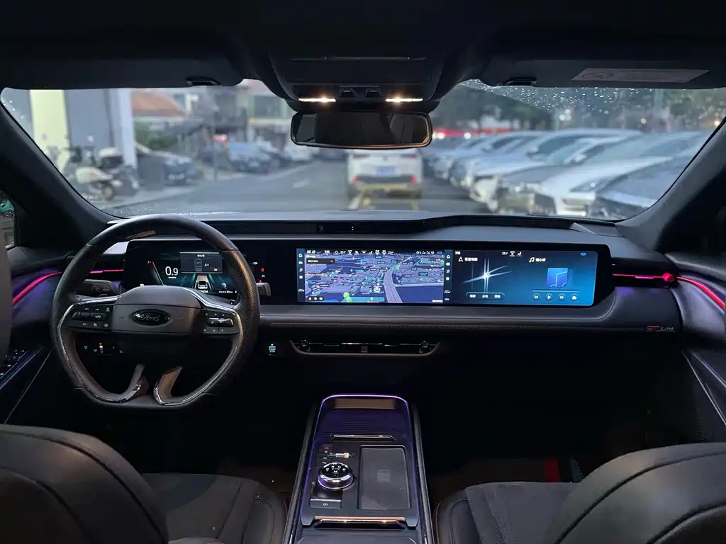Ford Mondeo — миниатюра 7