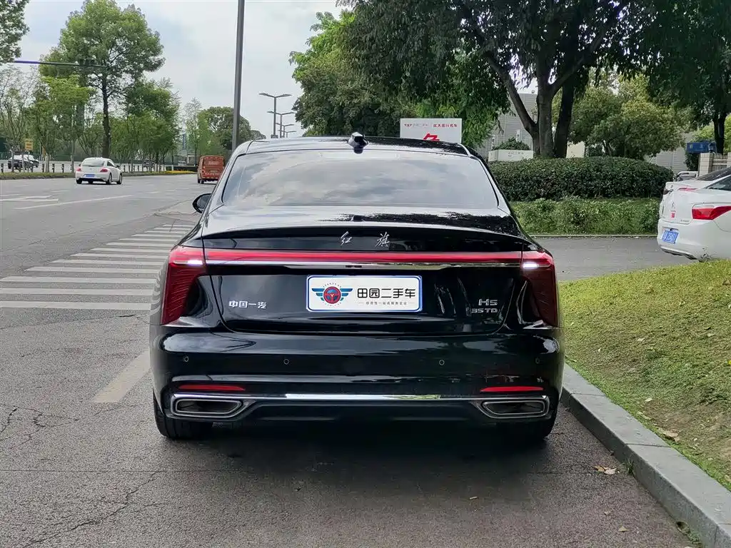 Hongqi H5 2025 1.5T DCT