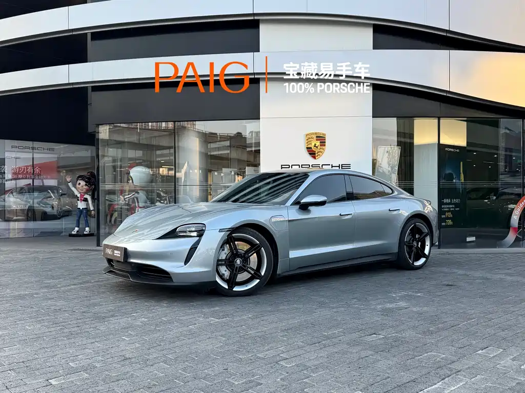 Porsche Taycan 2024