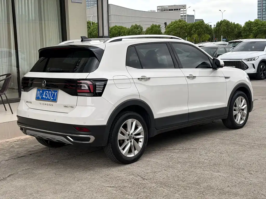 Volkswagen T-Cross — миниатюра 5
