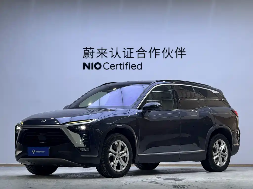 NIO ES8