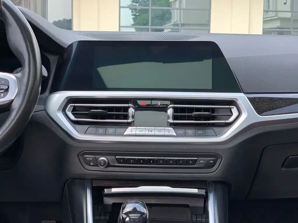 BMW 3 Series — миниатюра 20