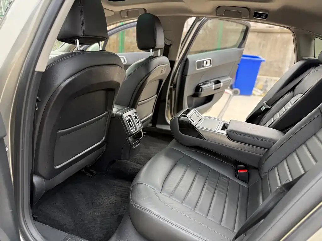 Citroen C6 — миниатюра 9