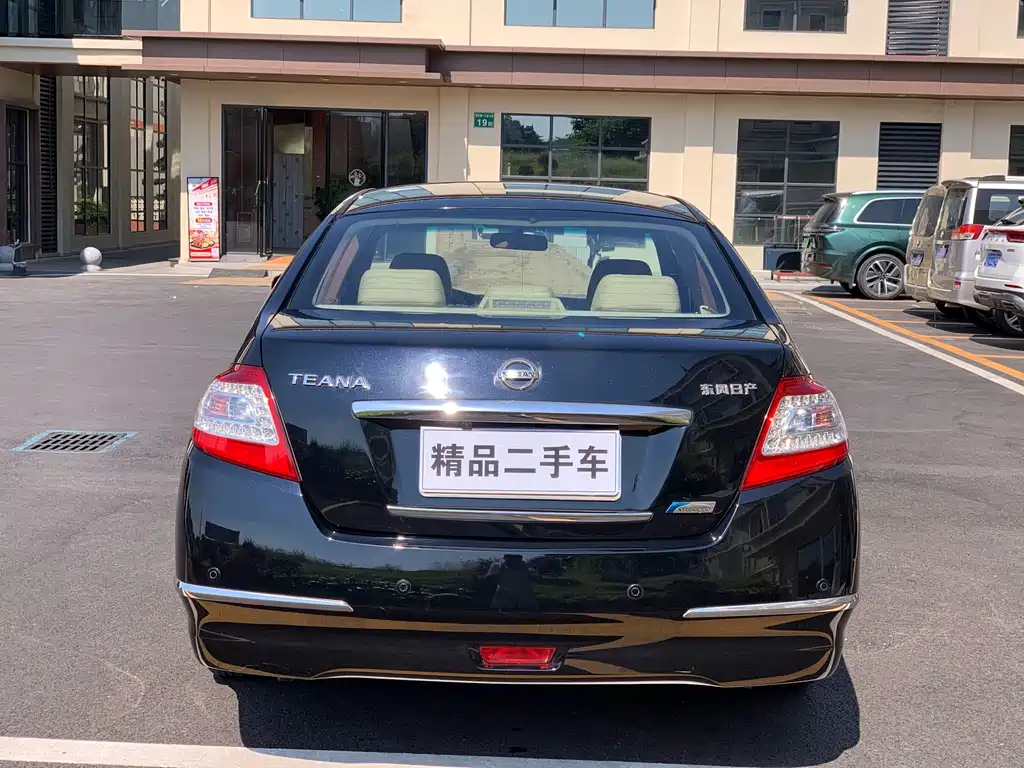 Nissan Teana — миниатюра 6